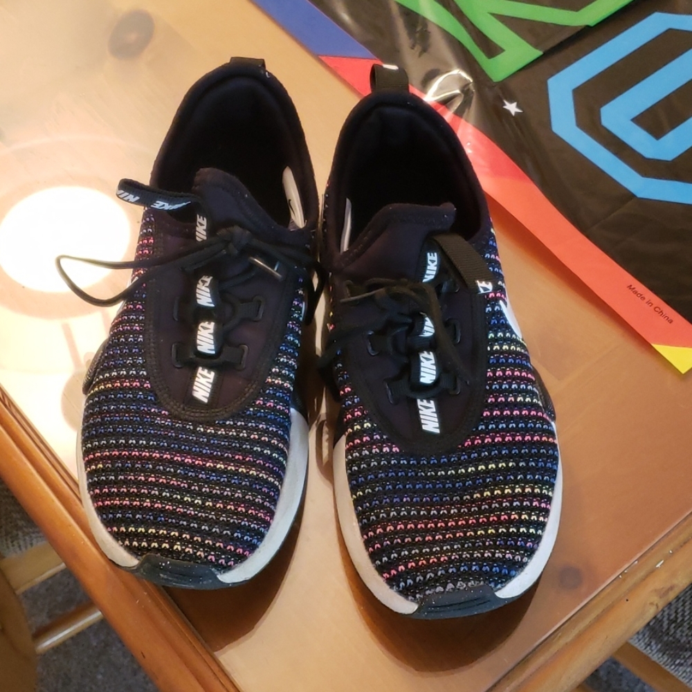 Girls nike shoes